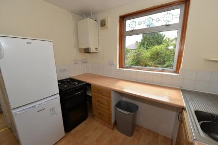 3 bedroom Semi-detached house to let in Honeysuckle Road, Southampton, SO16
