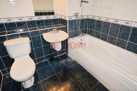 2 bedroom Flat to let in Canute Road, Southampton, SO14