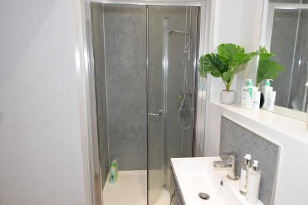 1 bedroom Flat to let in Millbrook Road East, Southampton, SO15