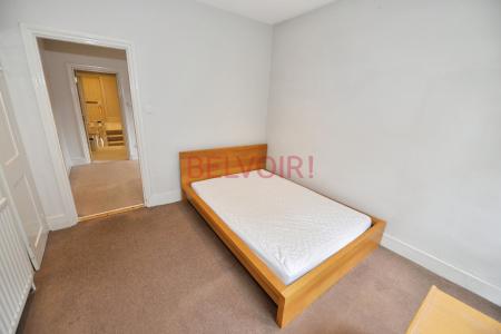 5 bedroom Semi-detached house to let in Gordon Avenue, Portswood, Southampton, SO14