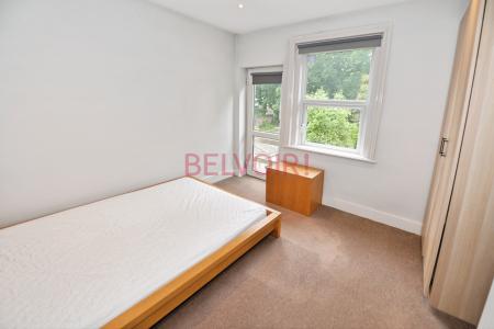 5 bedroom Semi-detached house to let in Gordon Avenue, Portswood, Southampton, SO14