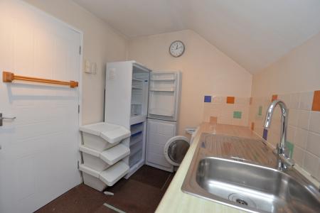 2 bedroom Flat to let in Westridge Road, Southampton, SO17