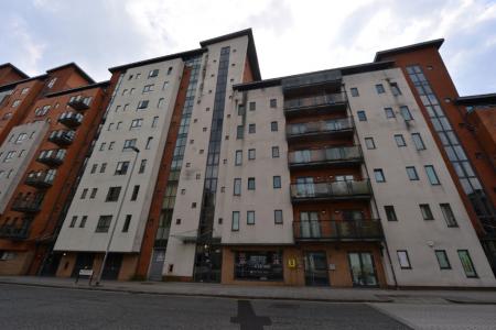 1 bedroom Flat to let in Briton Street, Southampton, SO14
