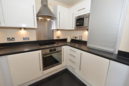 1 bedroom Flat to let in Briton Street, Southampton, SO14