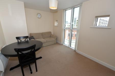 1 bedroom Flat to let in Briton Street, Southampton, SO14