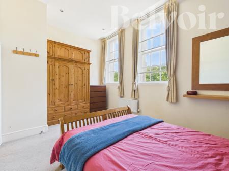 2 bedroom Flat for sale in Platform Road, Southampton, SO14