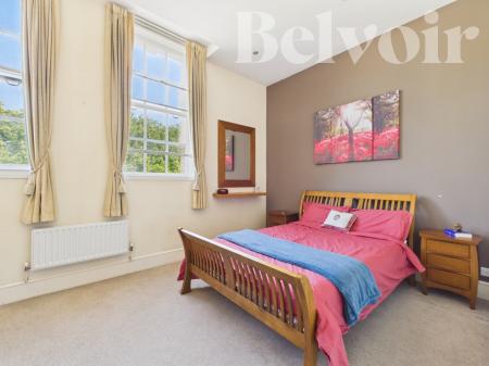 2 bedroom Flat for sale in Platform Road, Southampton, SO14