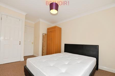 1 bedroom Flat to let in Court Road, Southampton, SO15