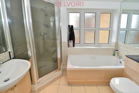 2 bedroom Flat to let in Handel Road, Southampton, SO15
