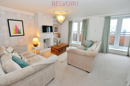2 bedroom Flat to let in Handel Road, Southampton, SO15
