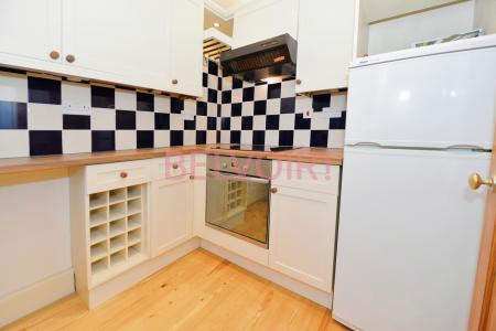 1 bedroom Studio flat to let in Howard Road, Southampton, SO15