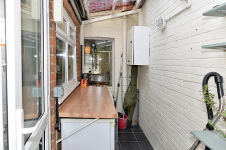 2 bedroom Terraced House to let in Liverpool Street, Southampton, SO14