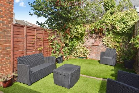 2 bedroom Terraced House to let in Liverpool Street, Southampton, SO14