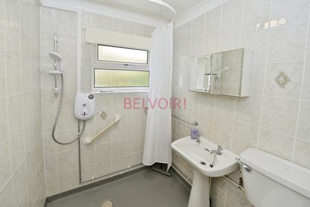 2 bedroom Flat for sale in Lincoln Court, Shirley, Southampton, SO15