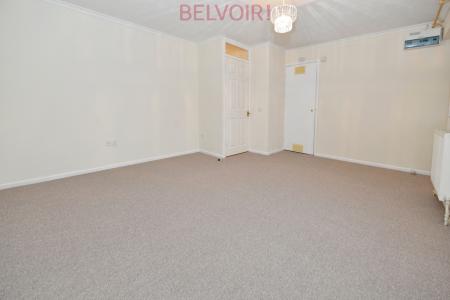1 bedroom Flat to let in Swanton Gardens, Chandler's Ford, Eastleigh, SO53