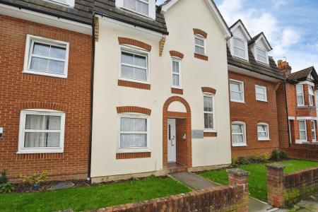 Charlton Road, Southampton, SO15