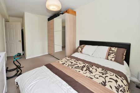1 bedroom Flat to let in Charlton Road, Southampton, SO15