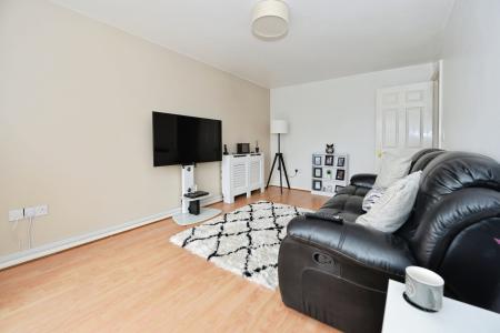1 bedroom Flat to let in Charlton Road, Southampton, SO15
