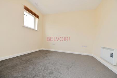 2 bedroom Flat to let in Carpathia Drive, Southampton, SO14