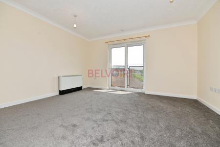 2 bedroom Flat to let in Carpathia Drive, Southampton, SO14