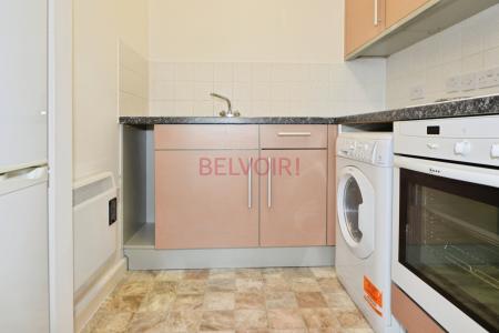 2 bedroom Flat to let in Carpathia Drive, Southampton, SO14