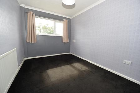 2 bedroom Flat to let in Charnwood Crescent, Chandler's Ford, Eastleigh, SO53