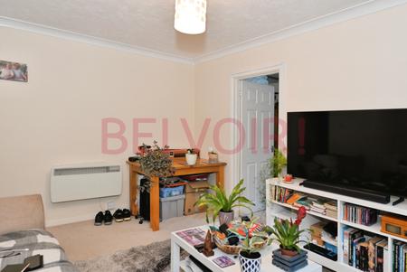 1 bedroom Flat for sale in Runnymede Court, West End, Southampton, SO30