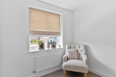 2 bedroom Semi-detached house for sale in Corporal Close, Sutton Coldfield, B75