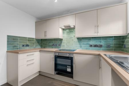 2 bedroom Semi-detached house for sale in Harvest Fields Way, Four Oaks, Sutton Coldfield, B75