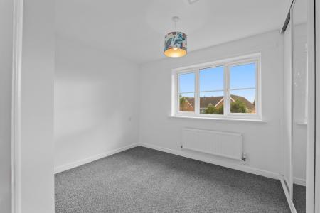 2 bedroom Semi-detached house for sale in Harvest Fields Way, Four Oaks, Sutton Coldfield, B75