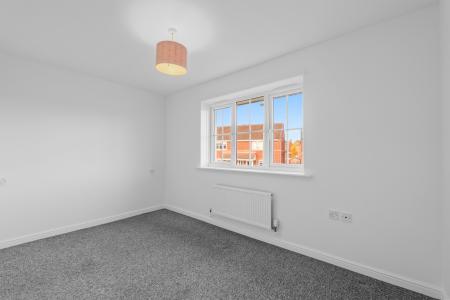 2 bedroom Semi-detached house for sale in Harvest Fields Way, Four Oaks, Sutton Coldfield, B75