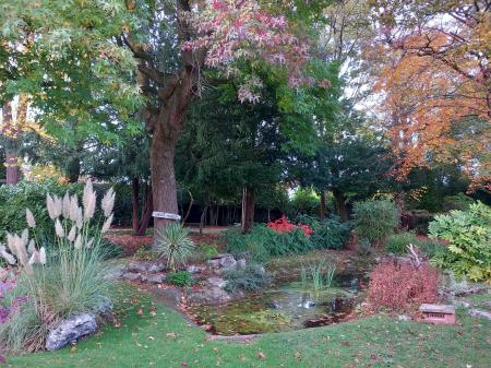 2 bedroom Flat for sale in Vesey Close, Four Oaks, Sutton Coldfield, B74