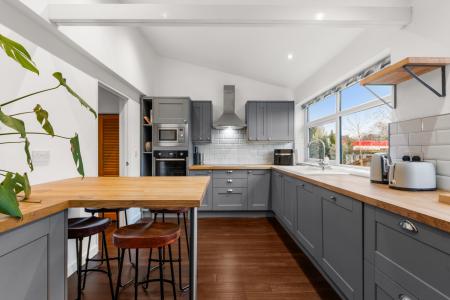 3 bedroom Detached house for sale in Wakefield Close, Boldmere, Sutton Coldfield, B73