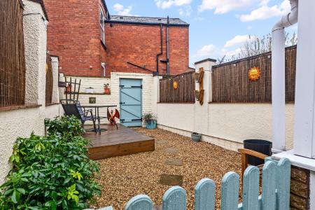 2 bedroom Terraced House for sale in Boldmere Road, Wylde Green, Sutton Coldfield, B73