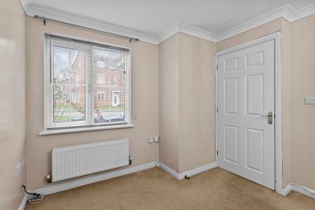 2 bedroom Semi-detached house for sale in Scarecrow Lane, Four Oaks, Sutton Coldfield, B75