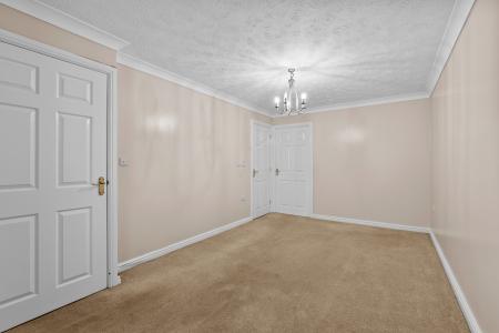 2 bedroom Semi-detached house for sale in Scarecrow Lane, Four Oaks, Sutton Coldfield, B75