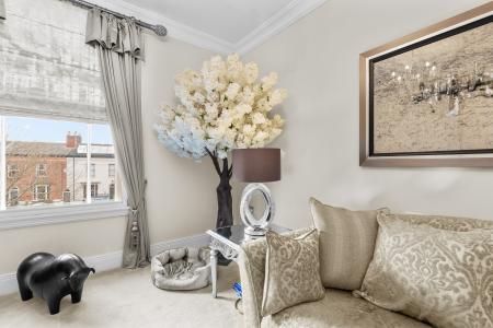 2 bedroom Apartment for sale in 159 Birmingham Road, Wylde Green, Sutton Coldfield, B72