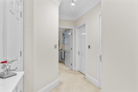 2 bedroom Apartment for sale in 159 Birmingham Road, Wylde Green, Sutton Coldfield, B72