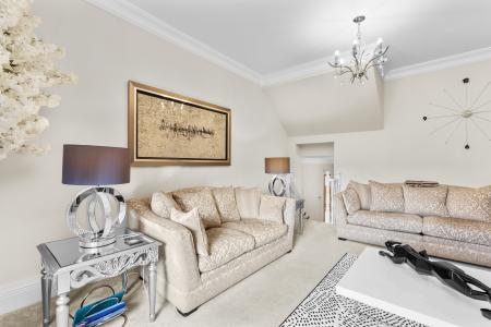 2 bedroom Apartment for sale in 159 Birmingham Road, Wylde Green, Sutton Coldfield, B72