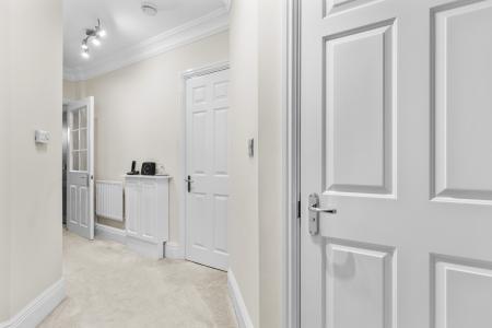 2 bedroom Apartment for sale in 159 Birmingham Road, Wylde Green, Sutton Coldfield, B72