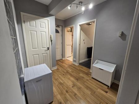 1 bedroom Flat for sale in Gerrard Gardens, Sutton Coldfield, B73