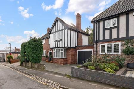 Manor Hill, Sutton Coldfield, Sutton Coldfield, B73