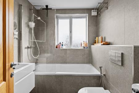 3 bedroom Detached house for sale in Manor Hill, Sutton Coldfield, Sutton Coldfield, B73