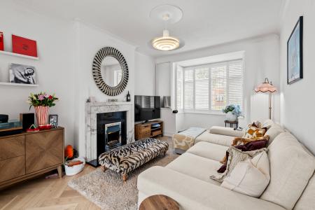 3 bedroom Detached house for sale in Manor Hill, Sutton Coldfield, Sutton Coldfield, B73