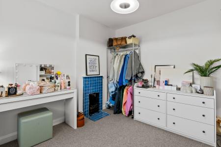 3 bedroom Detached house for sale in Manor Hill, Sutton Coldfield, Sutton Coldfield, B73