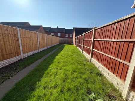 2 bedroom Terraced House to let in Maxtock Avenue, Lichfield, WS13
