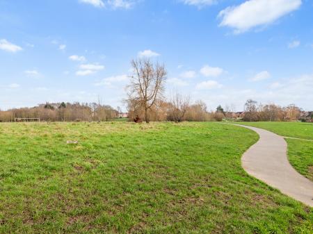 4 bedroom Semi-detached house for sale in Blakemore Drive, Sutton Coldfield, B75