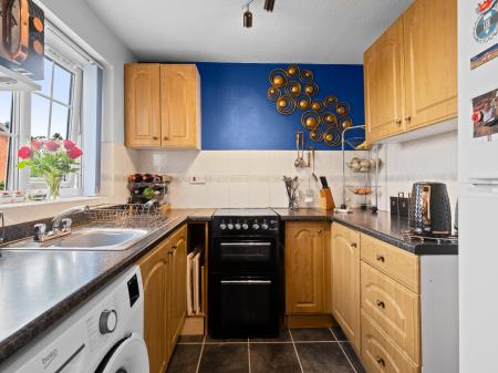 4 bedroom Semi-detached house for sale in Blakemore Drive, Sutton Coldfield, B75
