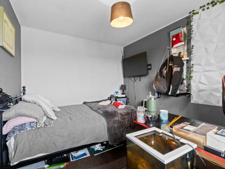 4 bedroom Semi-detached house for sale in Blakemore Drive, Sutton Coldfield, B75