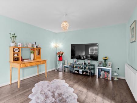 4 bedroom Semi-detached house for sale in Blakemore Drive, Sutton Coldfield, B75